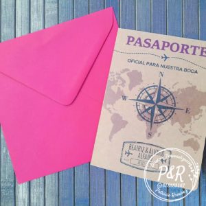 Invitación pasaporte con sobre rojo