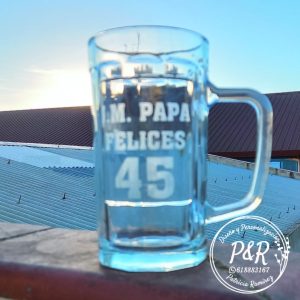 Jarra de cerveza felices 45